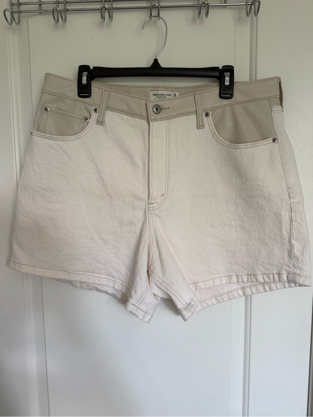 Abercrombie & Fitch High Waist Cream and Tan Shorts